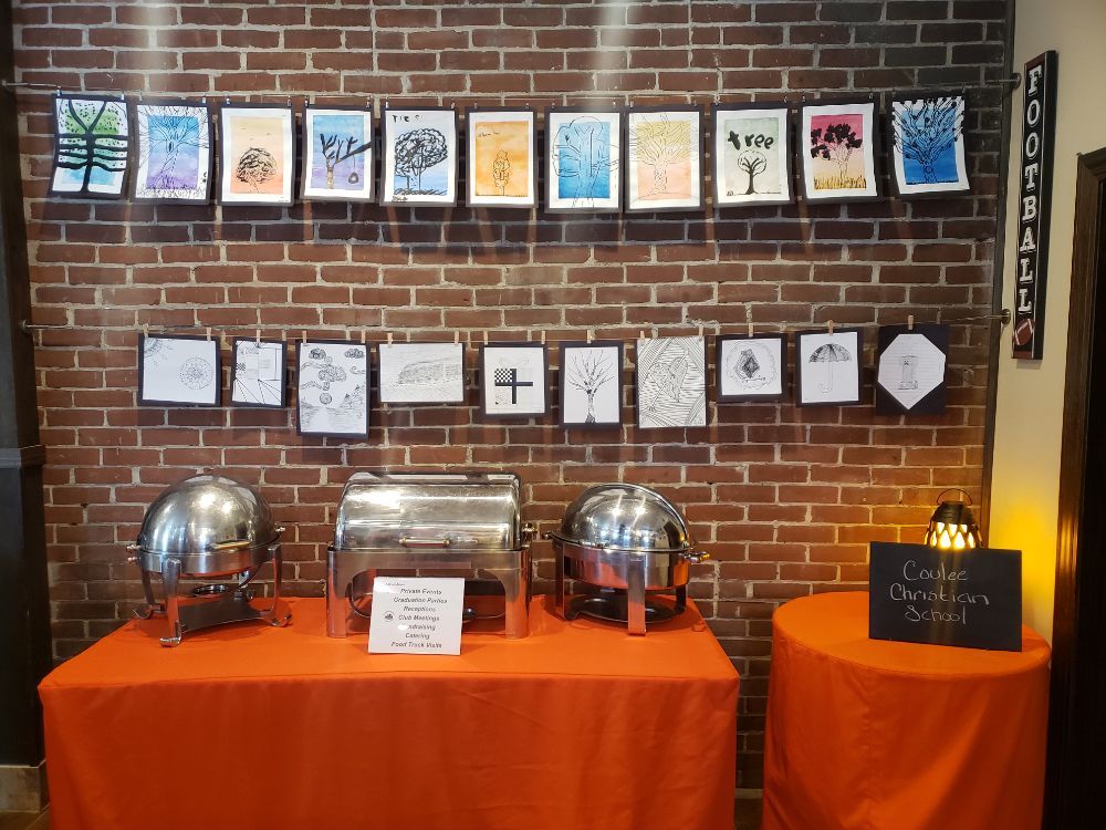 Schindoggies The Cardinals Nest Logo