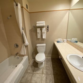 Rocklin Park Hotel - Hotels Near Me - Rocklin, California Rocklin Park Hotel - Hotels Near Me - Rocklin, California