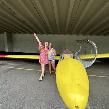 North Shore Gliders - Glider plane - Aviation Services Near Me - Waialua, Hawaii North Shore Gliders - Glider plane - Aviation Services Near Me - Waialua, Hawaii