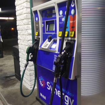 Mobil - Gas pumps - Gas Stations Near Me - Stockton, California