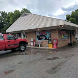 Mary's Place - The locals like it!