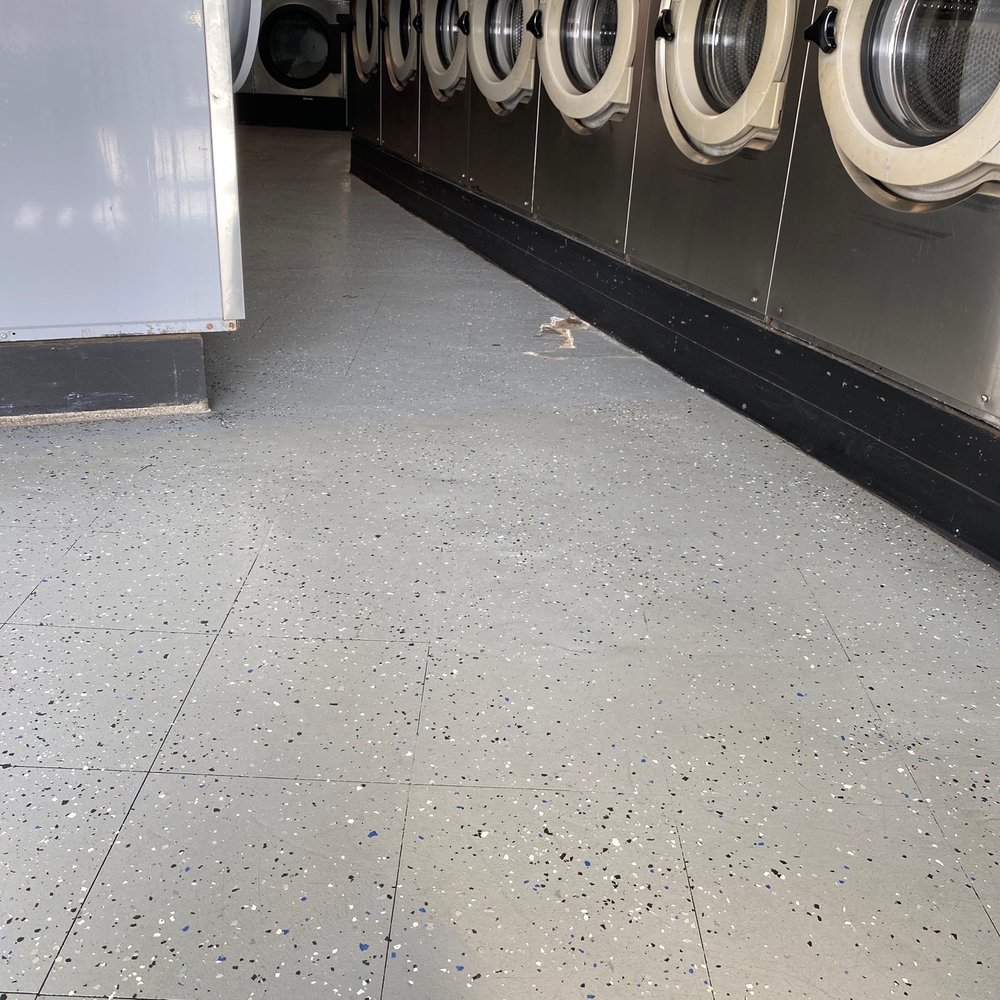 A1 Laundromat - Machines are a lil dated but it's clean af in here - Laundromat Near Me - Oakland, California A1 Laundromat - Machines are a lil dated but it's clean af in here - Laundromat Near Me - Oakland, California