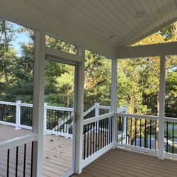 Serrano Master Deck - Porch