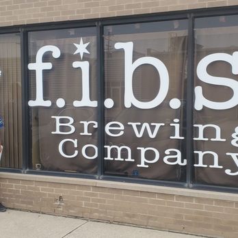 Fibs Brewing - Breweries Near Me - Des Plaines, Illinois