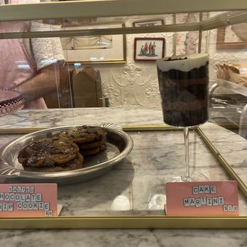 Saint Street Cakes - Custom Cakes Near Me - Brooklyn, New York Saint Street Cakes - Custom Cakes Near Me - Brooklyn, New York