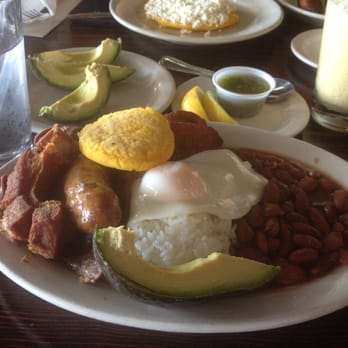 Mi Pueblito - Bandeja Paisa(Medium size). - Colombian Near Me - Houston, Texas Mi Pueblito - Bandeja Paisa(Medium size). - Colombian Near Me - Houston, Texas