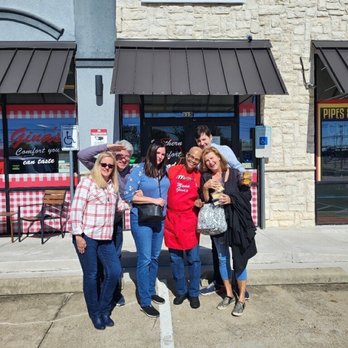 Mama Gina's Restaurant & Catering - Caterers Near Me - Fort Worth, Texas