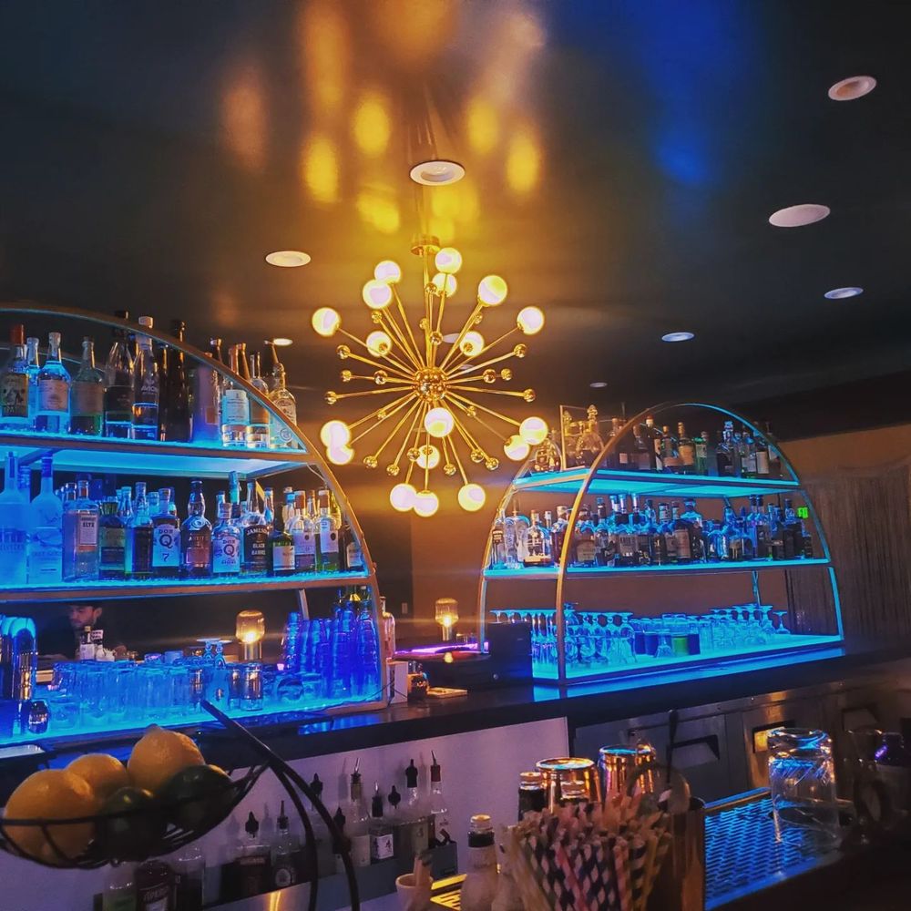 Middle 8 - Cocktail Bars Near Me - Pleasanton, California