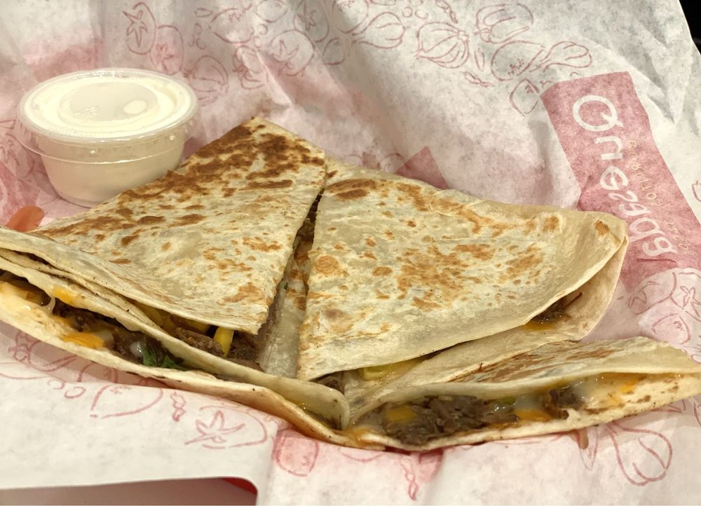 Quesada Burritos & Tacos — Mexican restaurant in Bolton
