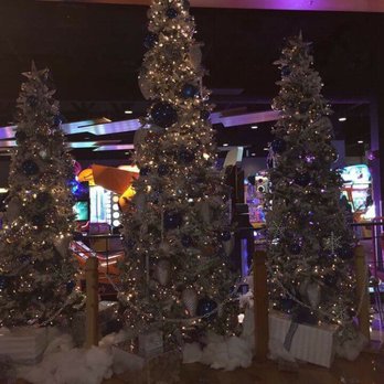 Big Al's - 12/30/16 pretty trees - Sports Bars Near Me - Vancouver, Washington