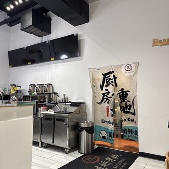 Ten Second Yunnan Rice Noodle - Kitchen - Noodles Near Me - Upper Arlington, Ohio Ten Second Yunnan Rice Noodle - Kitchen - Noodles Near Me - Upper Arlington, Ohio
