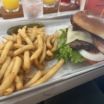 Eggtastic Brunch Cafe - California Burger - Breakfast & Brunch Near Me - Fort Worth, Texas Eggtastic Brunch Cafe - California Burger - Breakfast & Brunch Near Me - Fort Worth, Texas