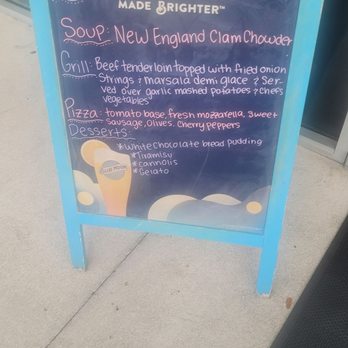 Simone's Wood Fired Craft Kitchen - Pizza Near Me - St. Augustine, Florida