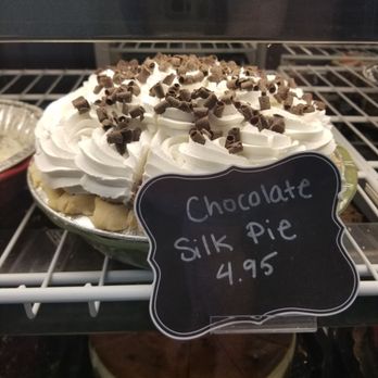 Amaretti Desserts - Chocolate Silk Pie - Desserts Near Me - Jacksonville, Florida Amaretti Desserts - Chocolate Silk Pie - Desserts Near Me - Jacksonville, Florida