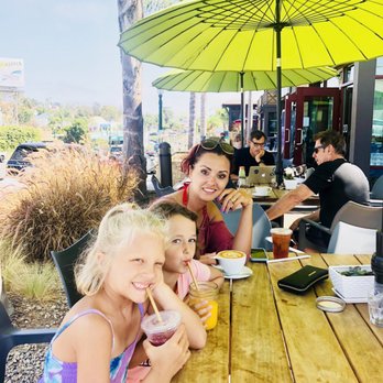 Lofty Coffee - Fresh juice and coffee - Desserts Near Me - Encinitas, California