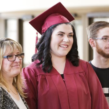 Reeves College - Colleges & Universities Near Me - Lethbridge, Alberta