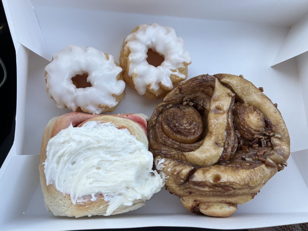 Beardall's Bakery Logo