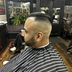 Point West Barbershop - Side view 