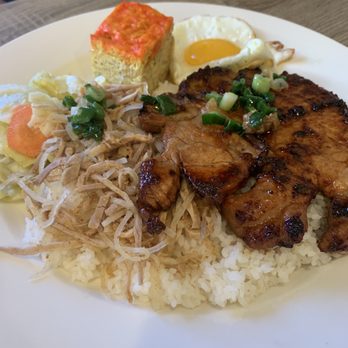 Com Tam Thanh - Pork Chop, Shredded Pork, Pork Load, a Fried Egg on top of Broken rice - Vietnamese Near Me - Westminster, California Com Tam Thanh - Pork Chop, Shredded Pork, Pork Load, a Fried Egg on top of Broken rice - Vietnamese Near Me - Westminster, California