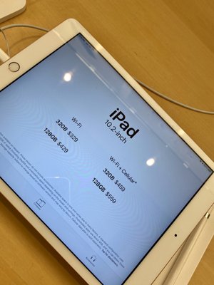 Apple Store Carlsbad 65 Photos 409 Reviews Computers 1923 Calle Barcelona Carlsbad Ca Phone Number Yelp