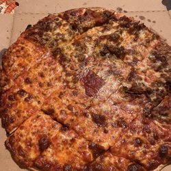 Dominick's Pizzeria - Thin, extra crispy, garlic, extra sauce, 1/2 italian beef & 1/2 cheese
