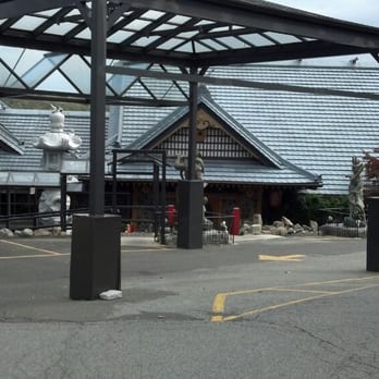 The Views At Mount Fuji - Awning To Exit Vehicle For Valet Parking - Venues & Event Spaces Near Me - Hillburn, New York The Views At Mount Fuji - Awning To Exit Vehicle For Valet Parking - Venues & Event Spaces Near Me - Hillburn, New York