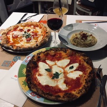 Rossopomodoro - Verace/Rossopomodoro/Spaghetti Carbonara/House Red/Bellini - Napoletana Near Me - Venezia, VE Rossopomodoro - Verace/Rossopomodoro/Spaghetti Carbonara/House Red/Bellini - Napoletana Near Me - Venezia, VE