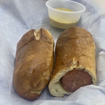 Brockmeyer's - Pretzel Cheddar Brat - Coffee & Tea Near Me - Lakewood, Colorado