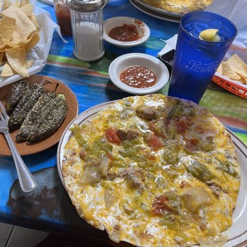 El Ranchito - Green chile cheese crisp; toreados (deep fried jalapeños) - Mexican Near Me - Globe, Arizona
