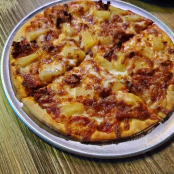 Lost Pizza - Small Pineapple pizza - Sandwiches Near Me - Pensacola, Florida Lost Pizza - Small Pineapple pizza - Sandwiches Near Me - Pensacola, Florida