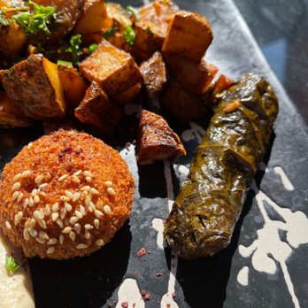 Rozanna - 1 lonely lil falafel (fine); 1 sad lil Yalangy/dolmas (delicious!) - Mediterranean Near Me - Manchester, Missouri
