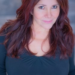 Salon Muse - Ready for a quick headshot after a week of color and cut.  It always looks great and natural.  Thanks Chelsea! Love your work!