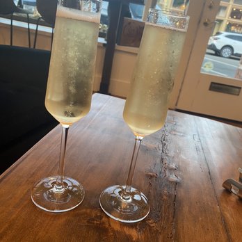 Sip Wine Bar - Bubbles! - Wine Bars Near Me - Fort Bragg, California Sip Wine Bar - Bubbles! - Wine Bars Near Me - Fort Bragg, California