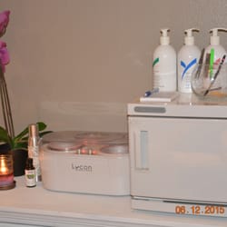 Elle's Chic Spa & Boutique