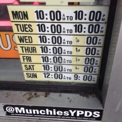 Metro Liquors - Business hours.