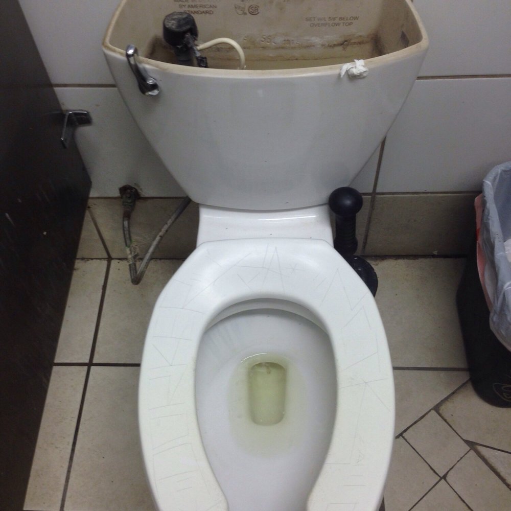 Shell - The owner isn't even trying - Gas Stations Near Me - Vega, Texas