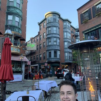 Mamma Maria - Shared outdoor seating area with ciao Bella in north square - Italian Near Me - Boston, Massachusetts