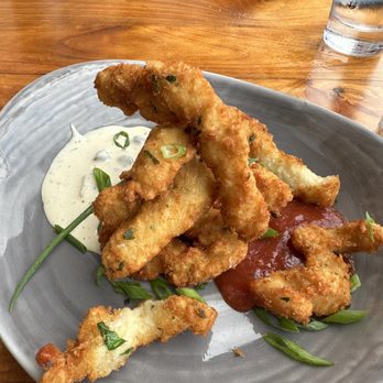 Duke's La Jolla - Panko Crusted Calamari - New American Near Me - La Jolla, California Duke's La Jolla - Panko Crusted Calamari - New American Near Me - La Jolla, California