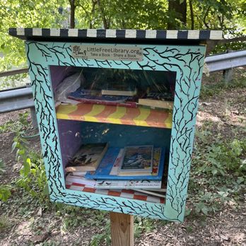 Little Free Library - Community Book Box Near Me - Chicago, Illinois