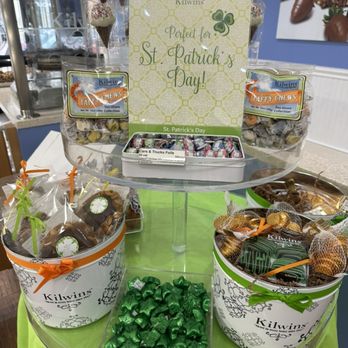Kilwins Ice Cream - Chocolate - Fudge - St. Patrick's Day treats - Specialty Food Near Me - East Grand Rapids, Michigan Kilwins Ice Cream - Chocolate - Fudge - St. Patrick's Day treats - Specialty Food Near Me - East Grand Rapids, Michigan