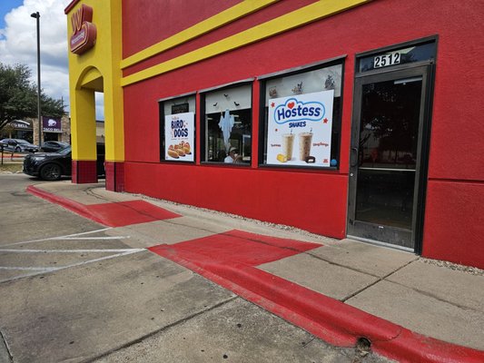 Wienerschnitzel by null