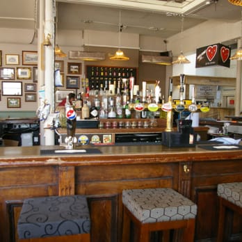 The Crown - Pubs Near Me - London, XGL The Crown - Pubs Near Me - London, XGL