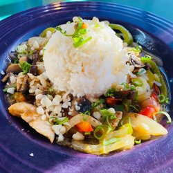 Moose's Pub & Cafe - Kihei - Teriyaki bowl