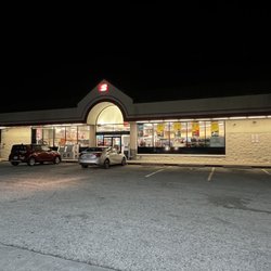 Speedway - Store front