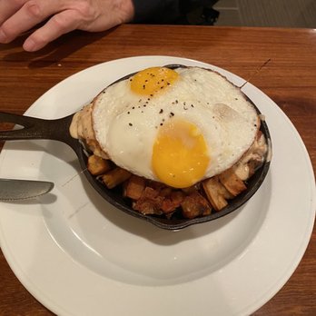 Glyndon Grill - Breakfast  Skillet - Seafood Near Me - Glyndon, Maryland