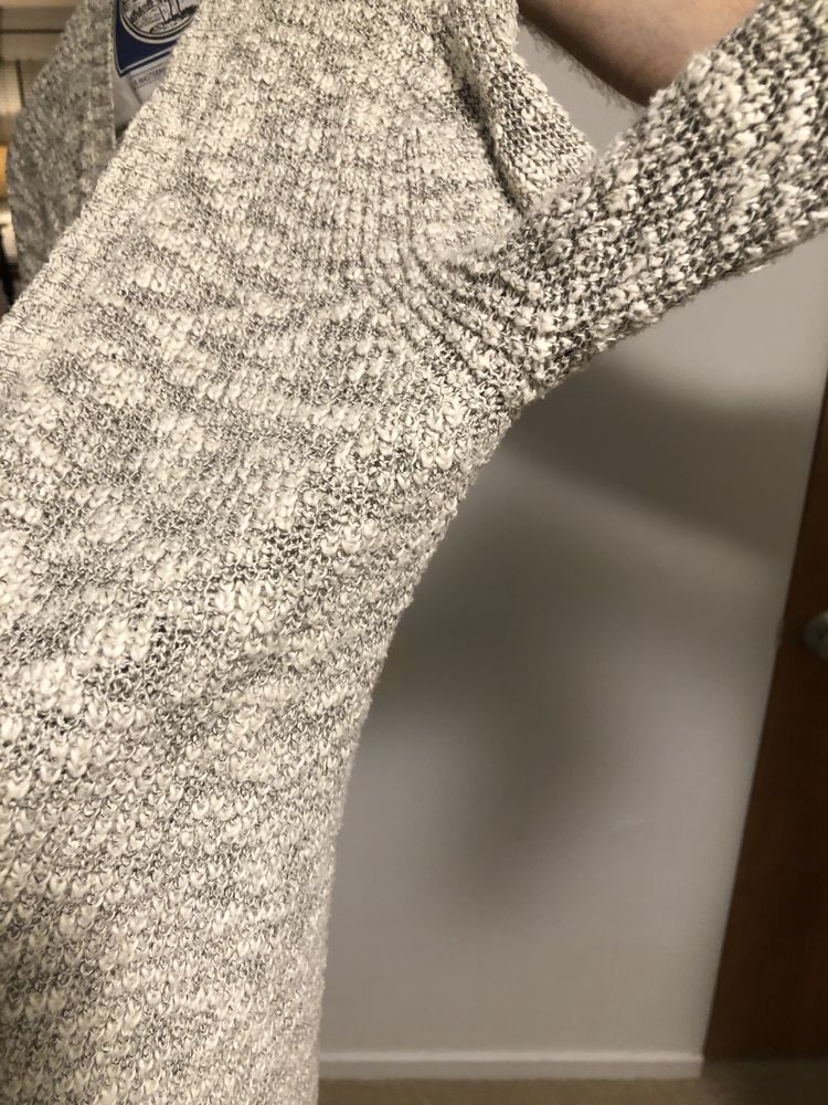 LINDY CLEANERS 12 Photos & 60 Reviews 127 S Oak Park Ave, Oak Park, Illinois Sewing