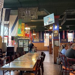 Dempsey's Public House - Cool bar vibe