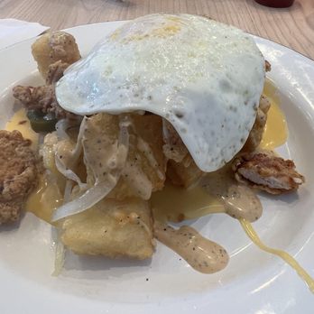 Hero Doughnuts - Loaded hashbrowns with fried chicken and a fried egg - Donuts Near Me - Homewood, Alabama Hero Doughnuts - Loaded hashbrowns with fried chicken and a fried egg - Donuts Near Me - Homewood, Alabama