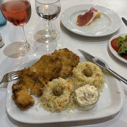 D. Pipas - Fillet and rice