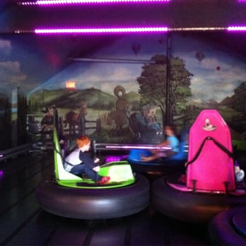Castle Fun Park - Bumper Cars - Amusement Parks Near Me - Abbotsford, British Columbia